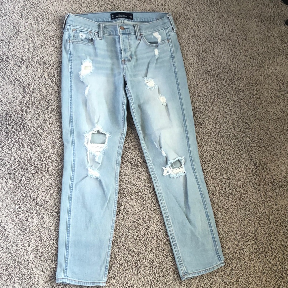 Hollister ripped mom jeans